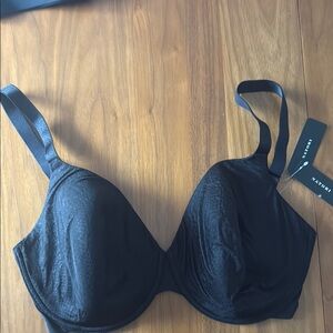 Natori Black Molded Cup Bra with Underwire Support